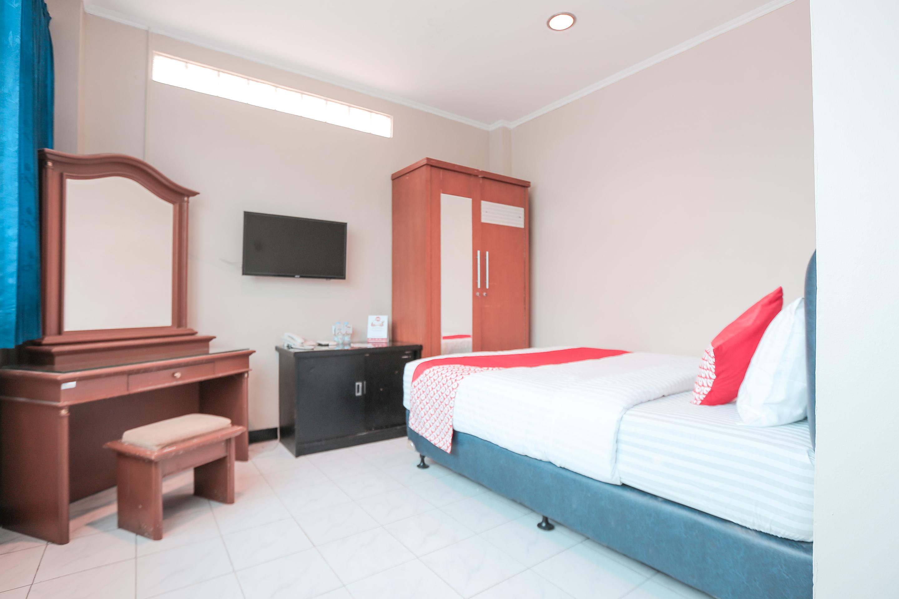 Oyo 117 Blueberry Homestay Cakarta Dış mekan fotoğraf