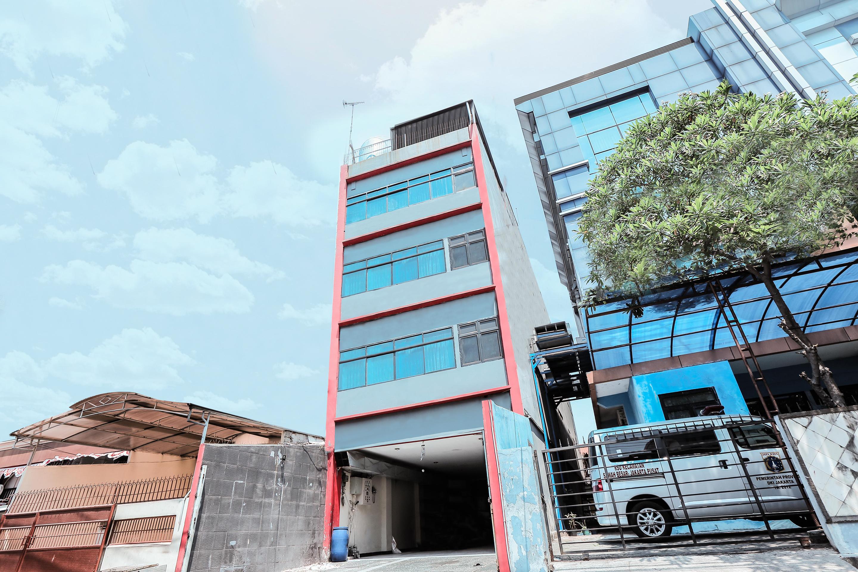 Oyo 117 Blueberry Homestay Cakarta Dış mekan fotoğraf