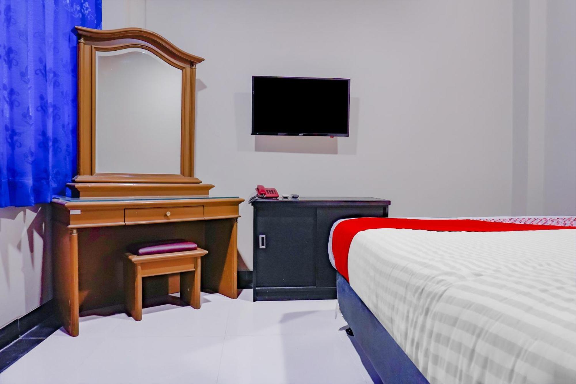 Oyo 117 Blueberry Homestay Cakarta Dış mekan fotoğraf