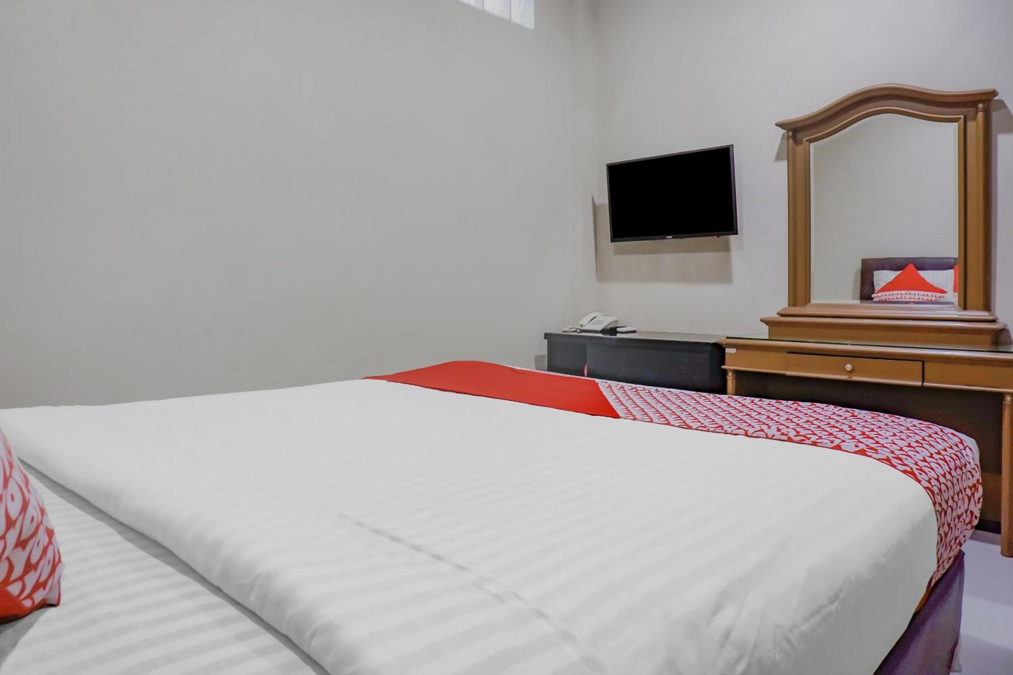 Oyo 117 Blueberry Homestay Cakarta Dış mekan fotoğraf