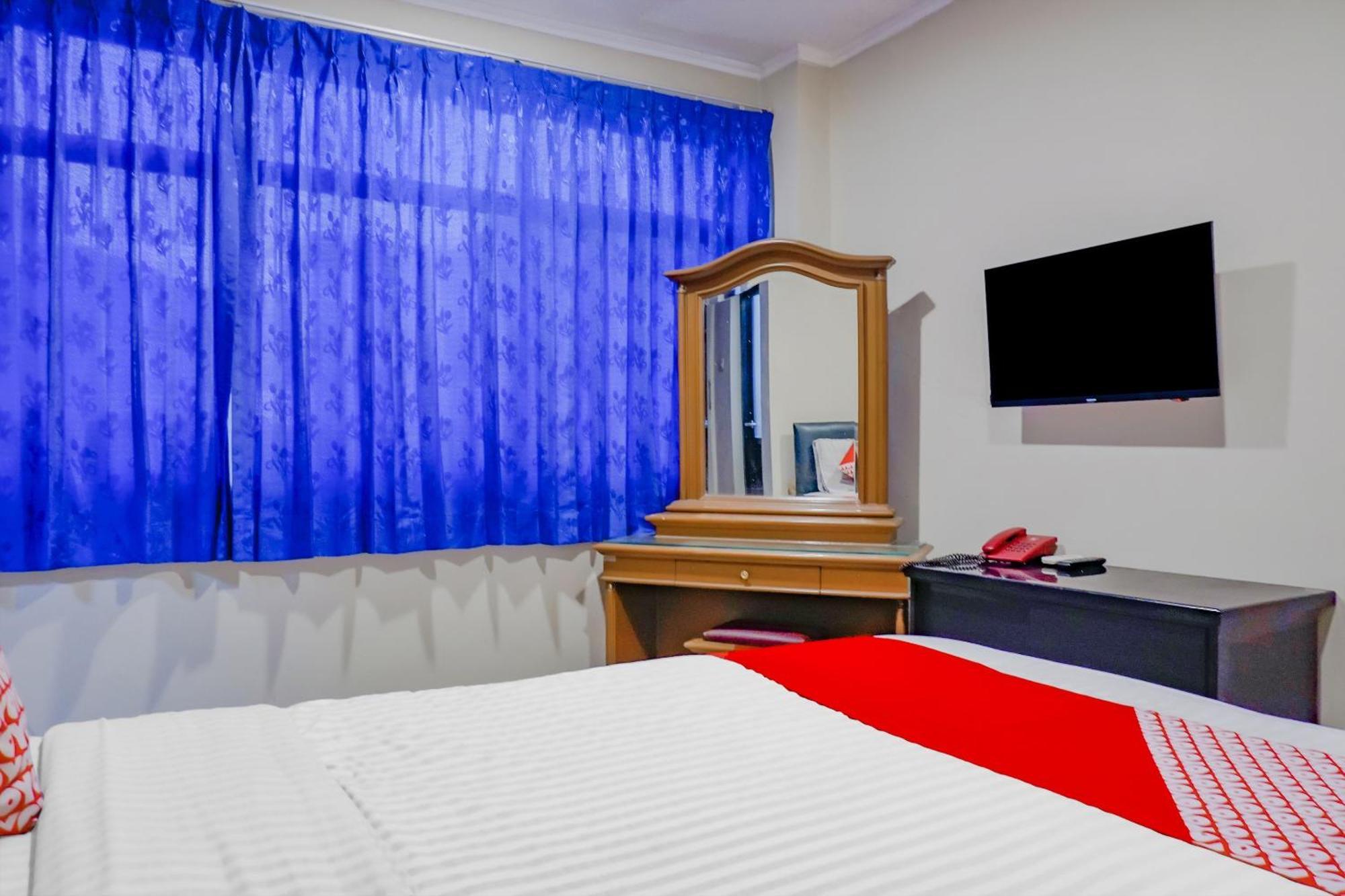 Oyo 117 Blueberry Homestay Cakarta Dış mekan fotoğraf
